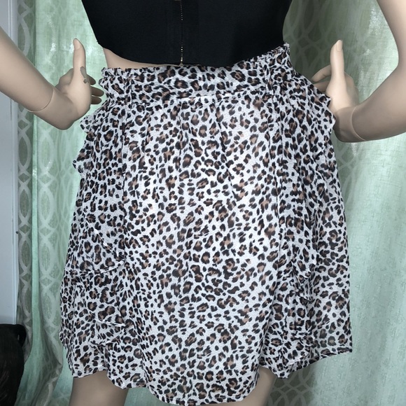 SNOW LEOPARD SKIRT - Picture 9 of 9